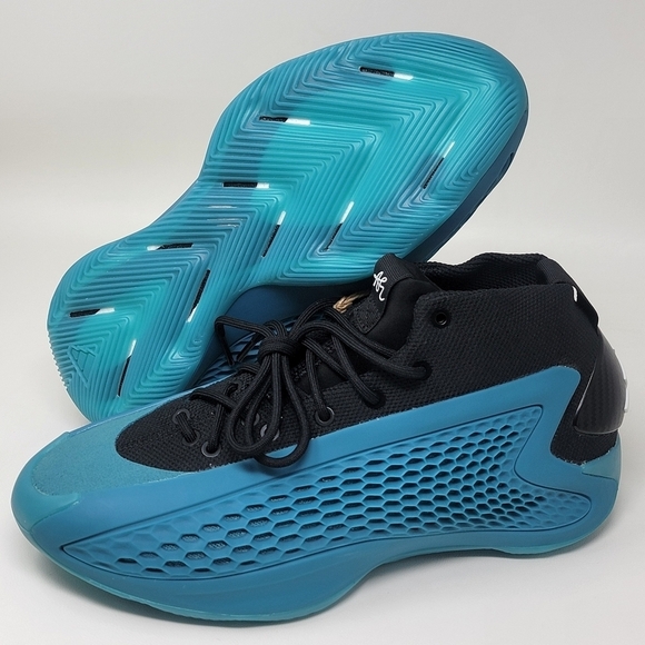 Adidas Youth A.E. 1 J New Wave Basketball Shoes Youth Size 7 Blue  IF1884 New - Picture 1 of 11